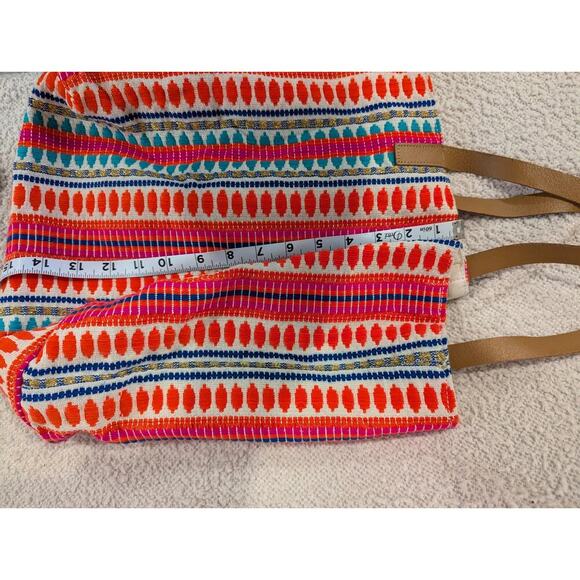 Bright and cheerful neon Indigenous style blanket tote bag w/snap closure - Picture 6 of 6